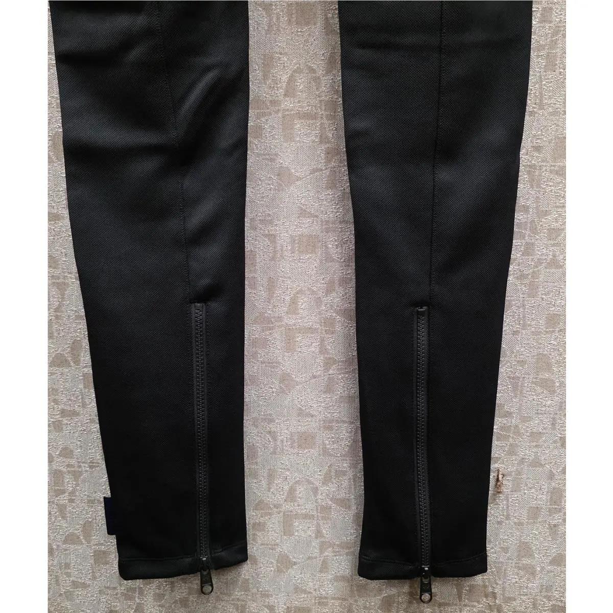 Adidas clothing - Black 5