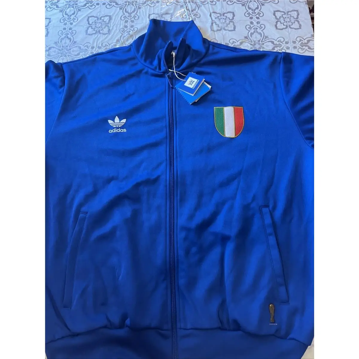 Adidas clothing - Adidas Originals - Originals - 739865 - Coll Royal (UPC: 0885274594765) 0