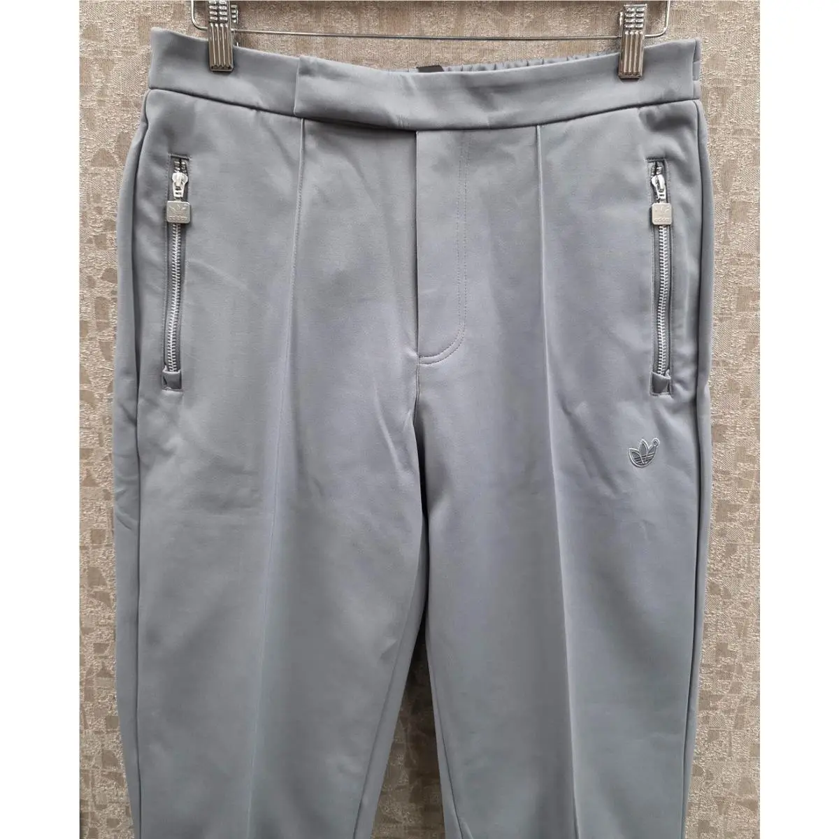 Adidas clothing - HM2351 - HM2351 - Gray 0