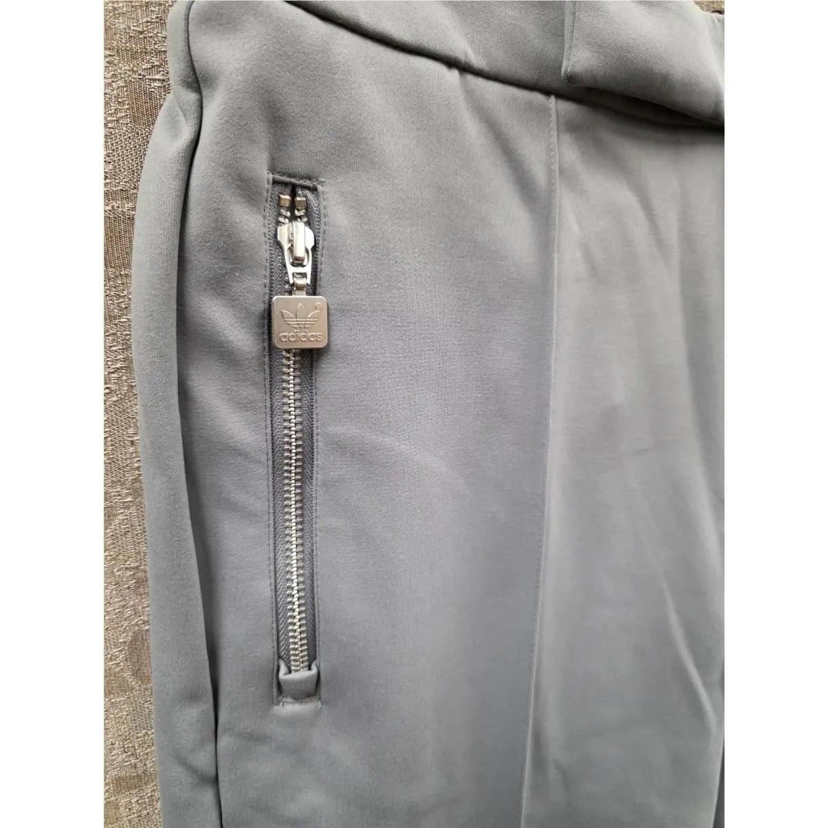 Adidas clothing - HM2351 - HM2351 - Gray 2