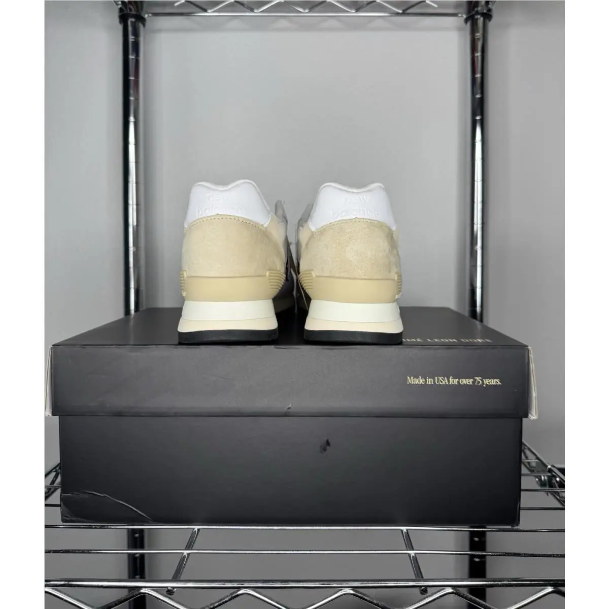 New Balance shoes  - White 4