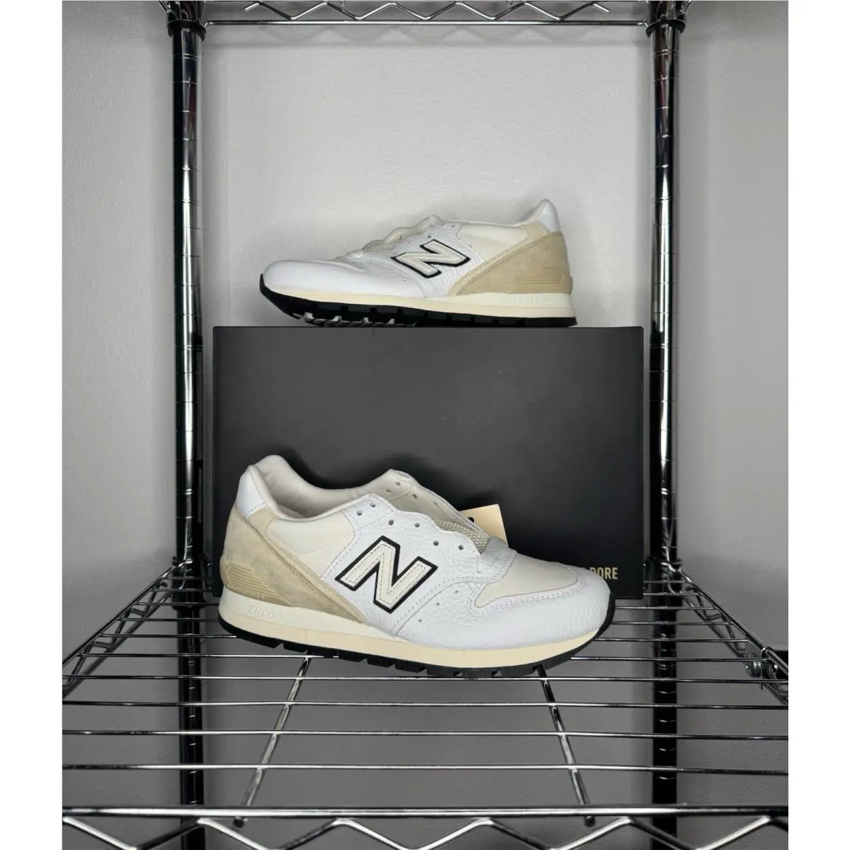 New Balance shoes  - White 5