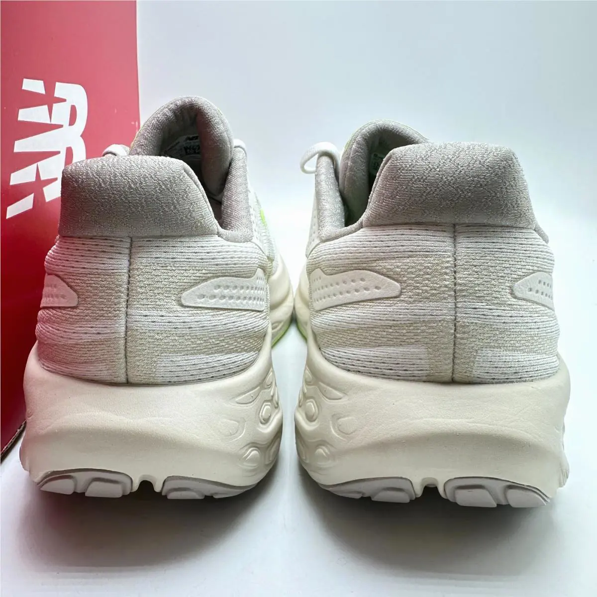 New Balance shoes - New Balance 1080 - M1080LUM - Moonrock/Bleached Lime Glo/Sea Salt 3