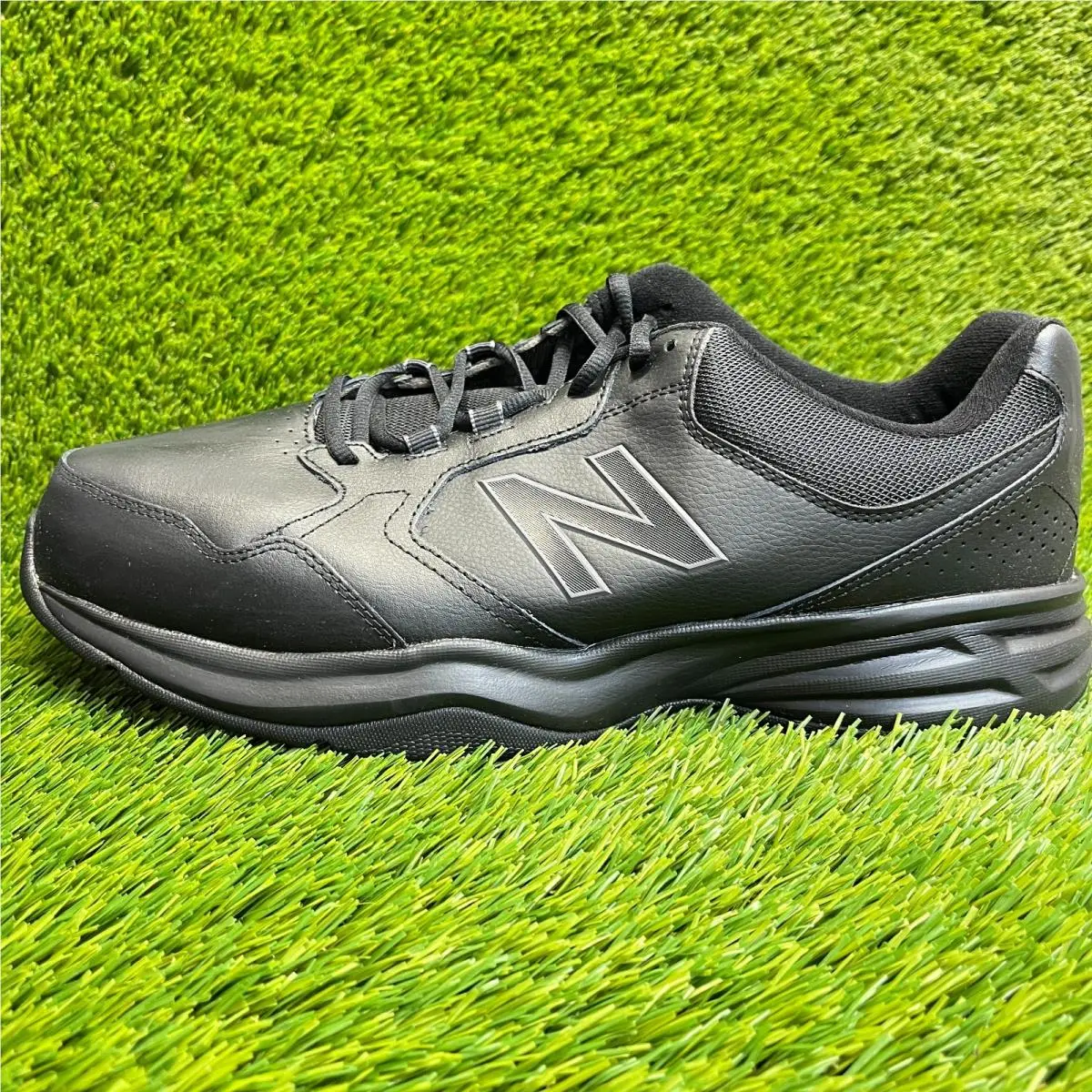 New Balance shoes - New Balance 411 V1 - MA411LK1 - Black 1