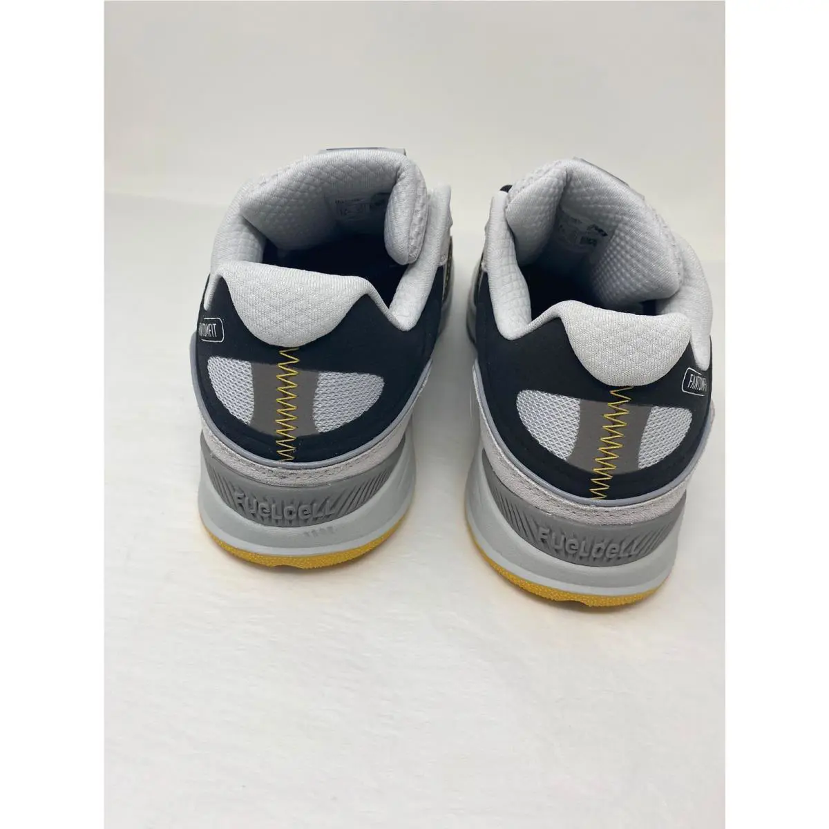 New Balance shoes - New Balance 1010 - White (UPC: 195481047009) 5