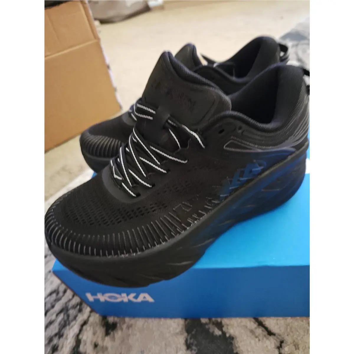 Hoka shoes - Hoka One One Bondi - One One Bondi - Black 1