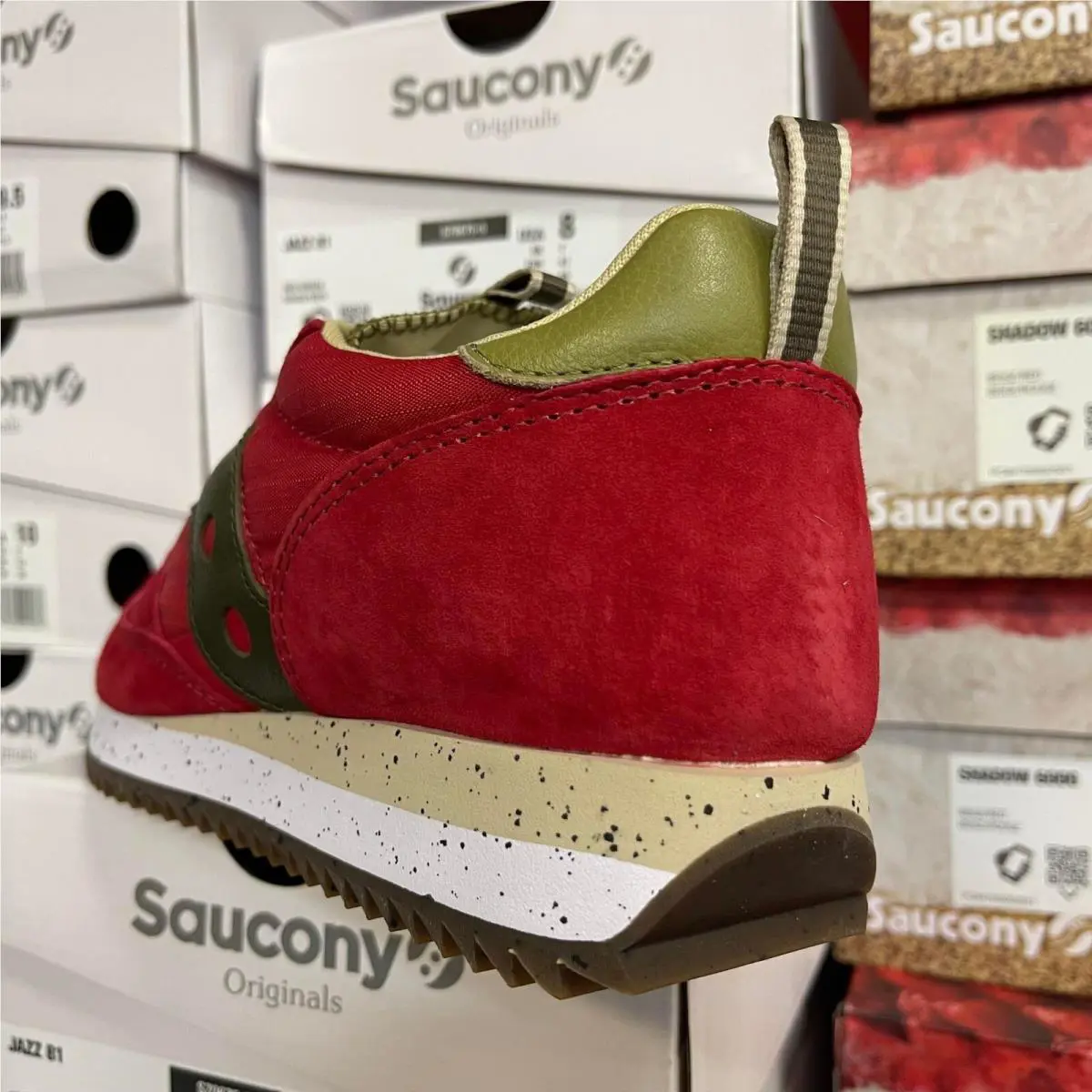 Saucony shoes - Saucony Jazz 81 - Jazz - red - S70675-5 3