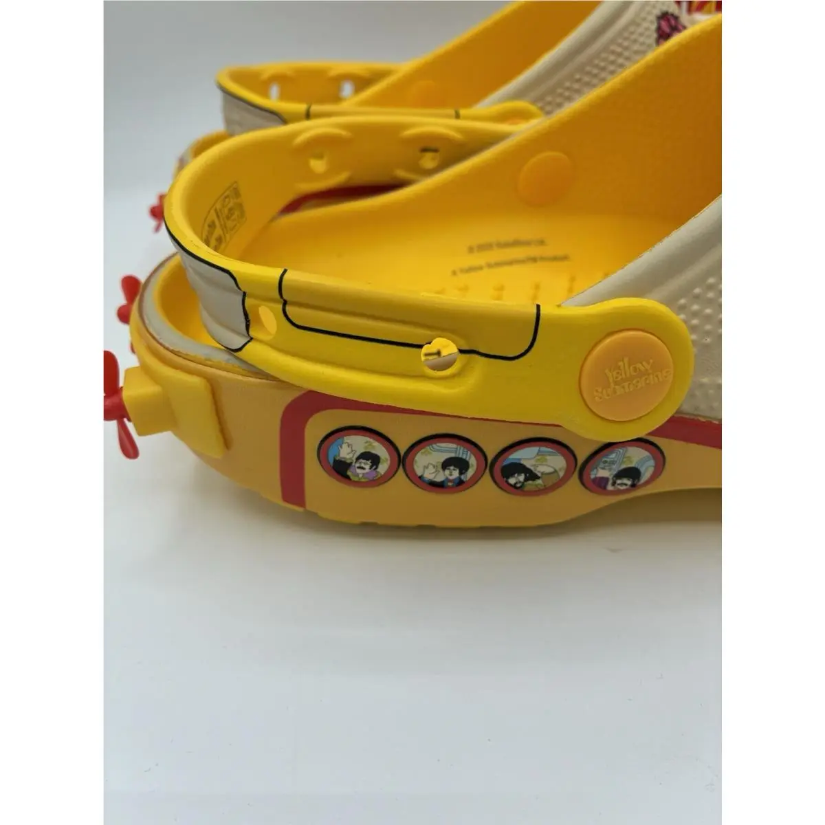 Crocs shoes - Beatles - Beatles - 210893-90H - Yellow 4