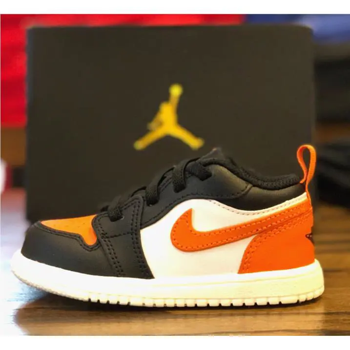 Nike shoes - Air Jordan 1 - Air - Black 6