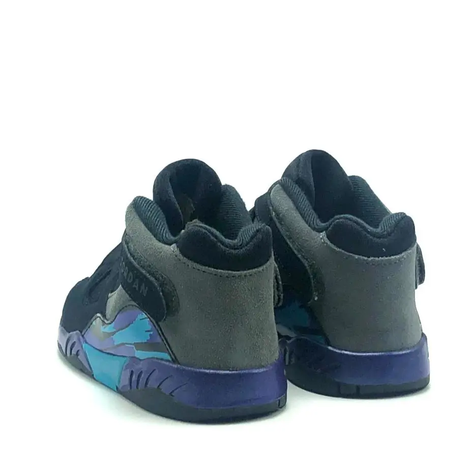 Nike shoes - Air Jordan 8 - Air - Black 3