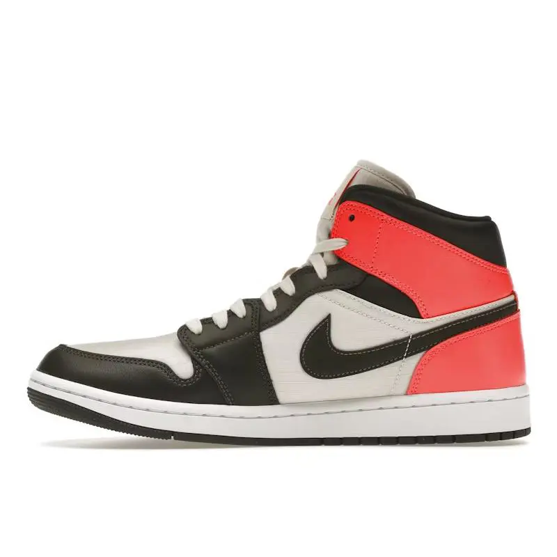 Nike shoes - Red / Black / White 4