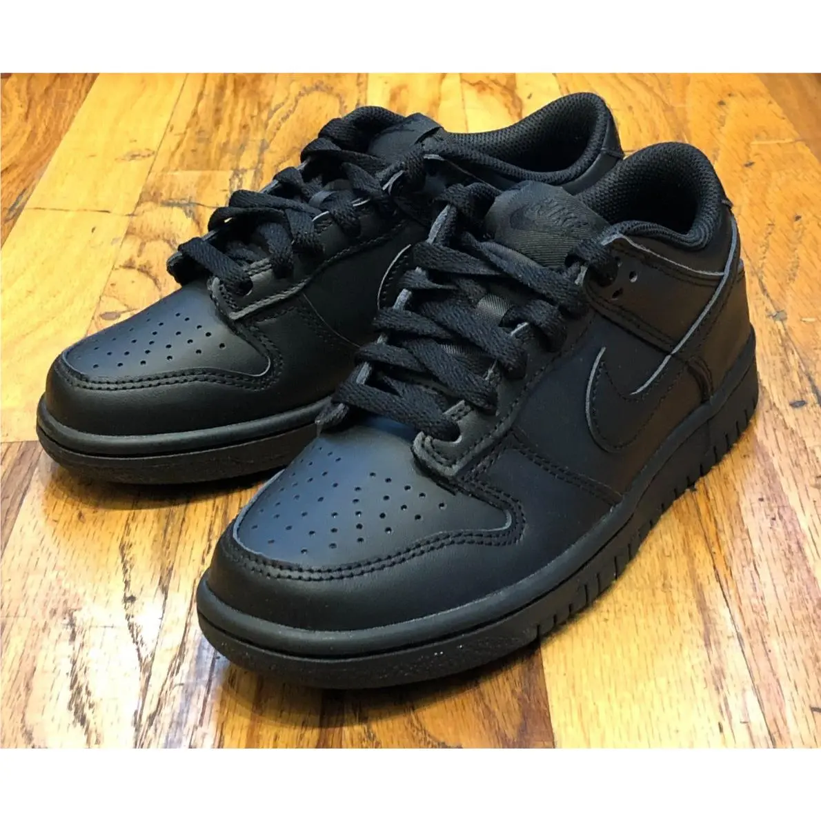 Nike shoes - Nike Dunk Low GS - Dunk Low - Black 8