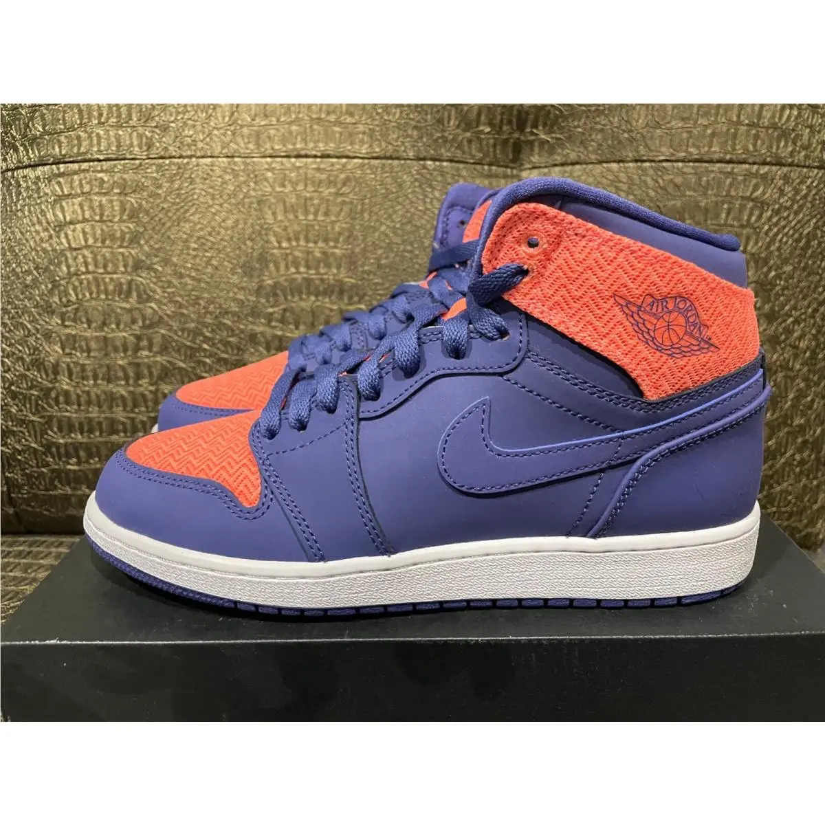 Nike shoes - Air Jordan Retro 1 - Air Retro - 332148-500 - Purple 5
