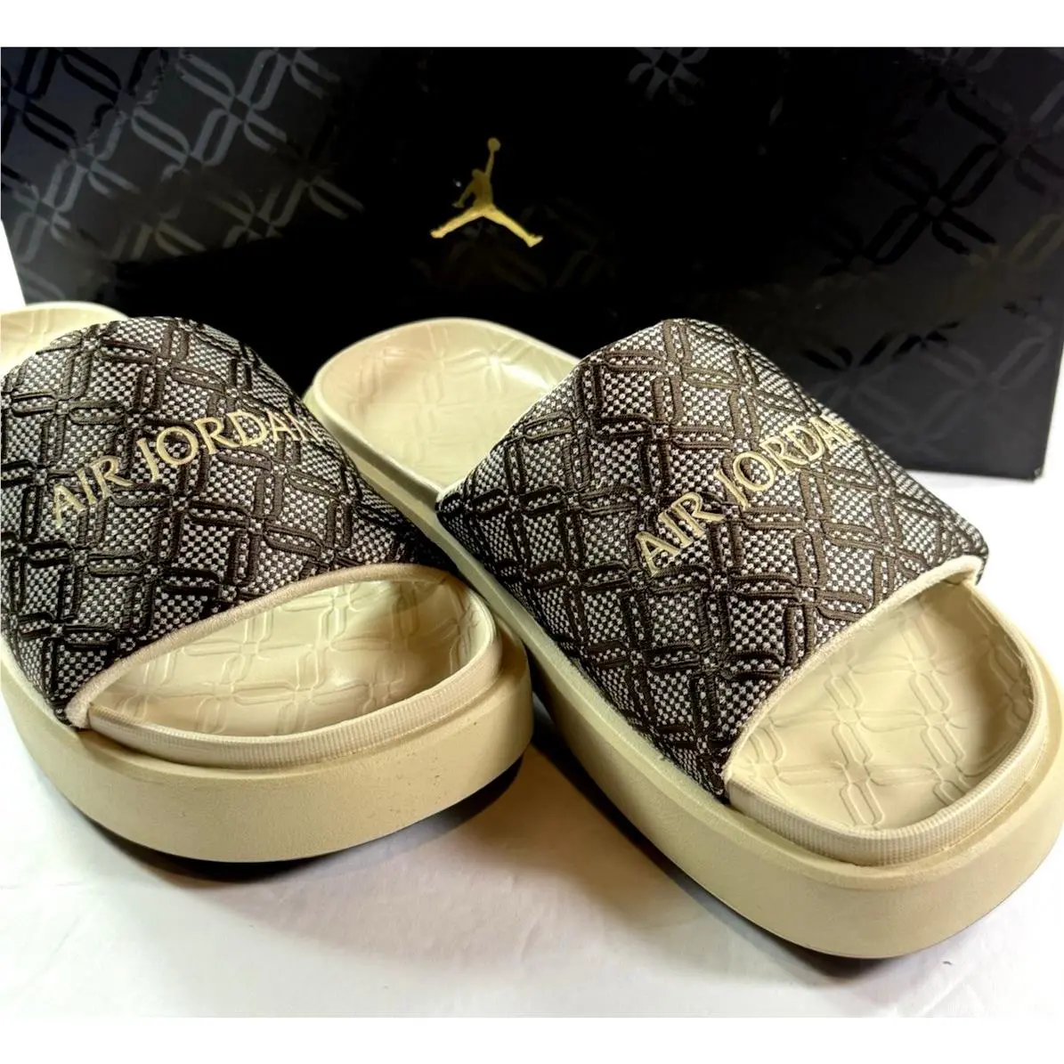 Nike shoes - Nike Jordan Sophia - Sophia - Hq8070-200 - Brown 0