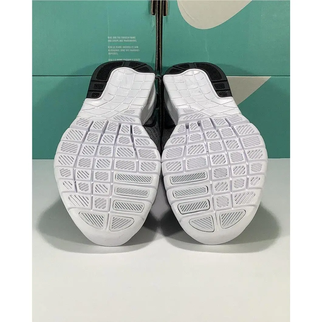 Nike shoes - Nike SB Stefan Janoski Max (GS) - 905217-008 - Black/White 4