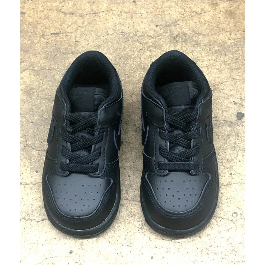 Nike shoes - NIKE DUNK LOW - DUNK LOW - Black 3