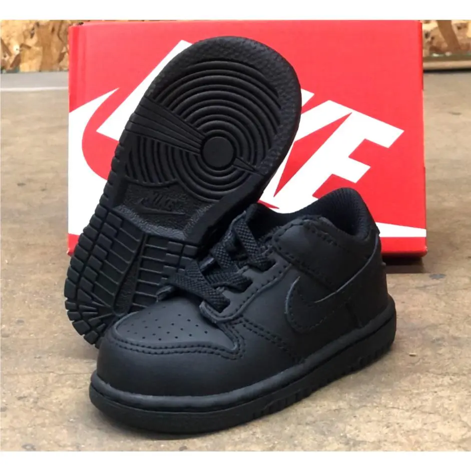 Nike shoes - NIKE DUNK LOW - DUNK LOW - Black 4