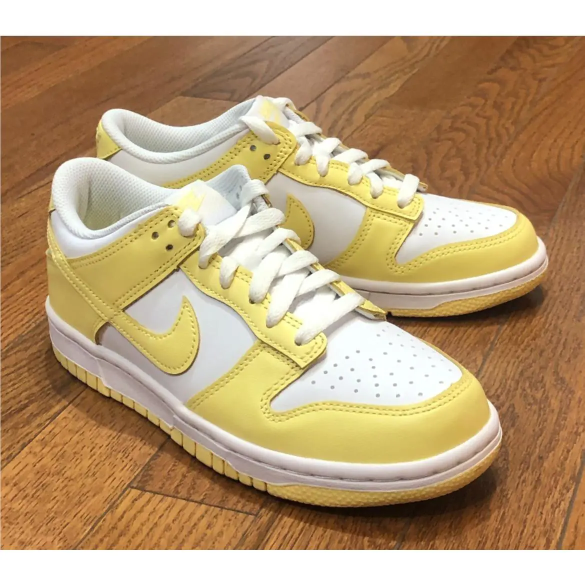 Nike shoes - Nike Dunk Low GS - Dunk Low - White 0