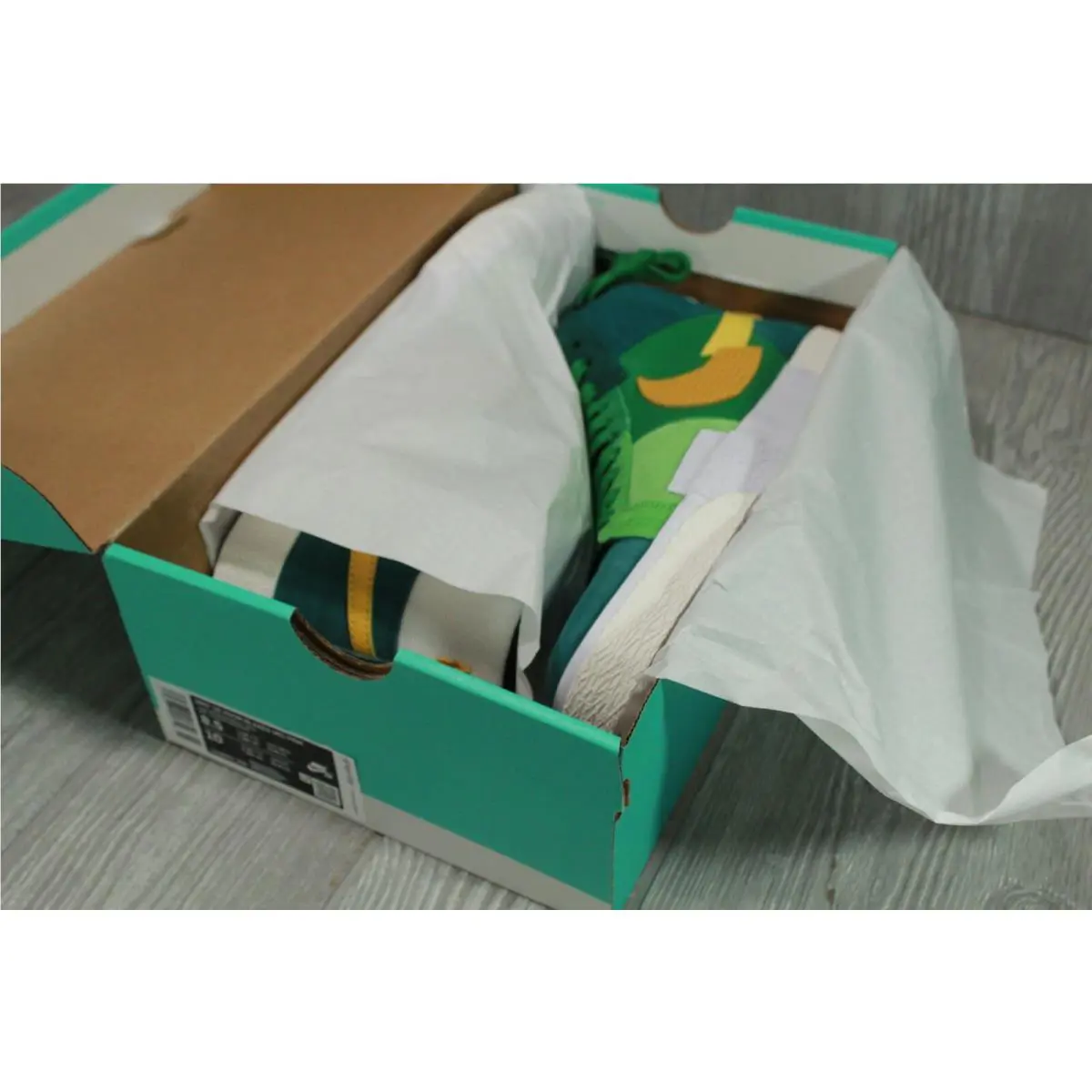 Nike shoes - Nike Sb Blazer Zoom - Blazer Zoom - DA8854-300 - Green 3