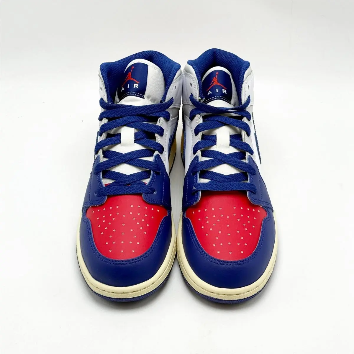 Nike shoes - Jordan Air 1 Mid GS - White 7
