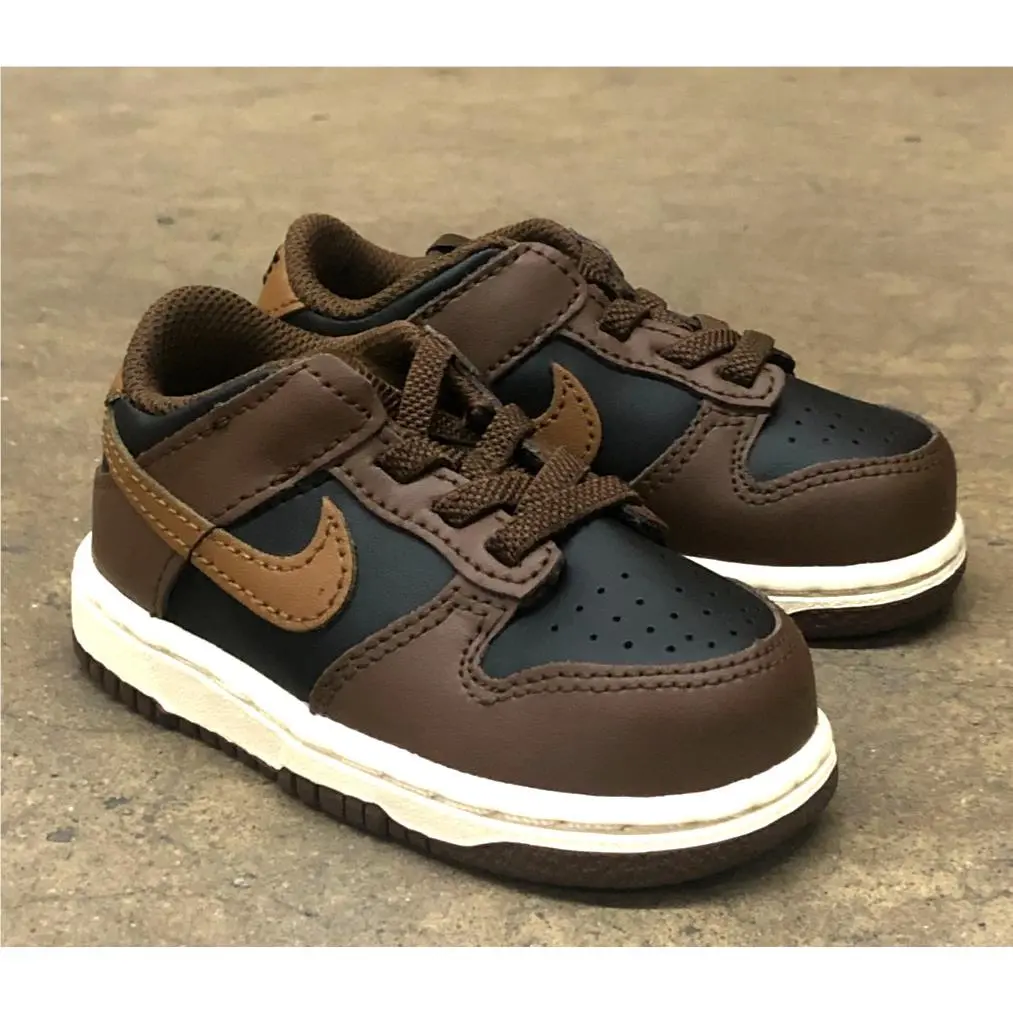 Nike shoes - NIKE DUNK LOW - DUNK LOW - Brown 0