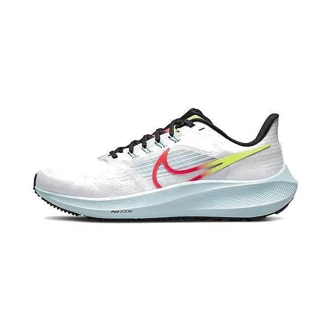Nike Women`s Air Zoom Pegasus 39 Running Shoes - White