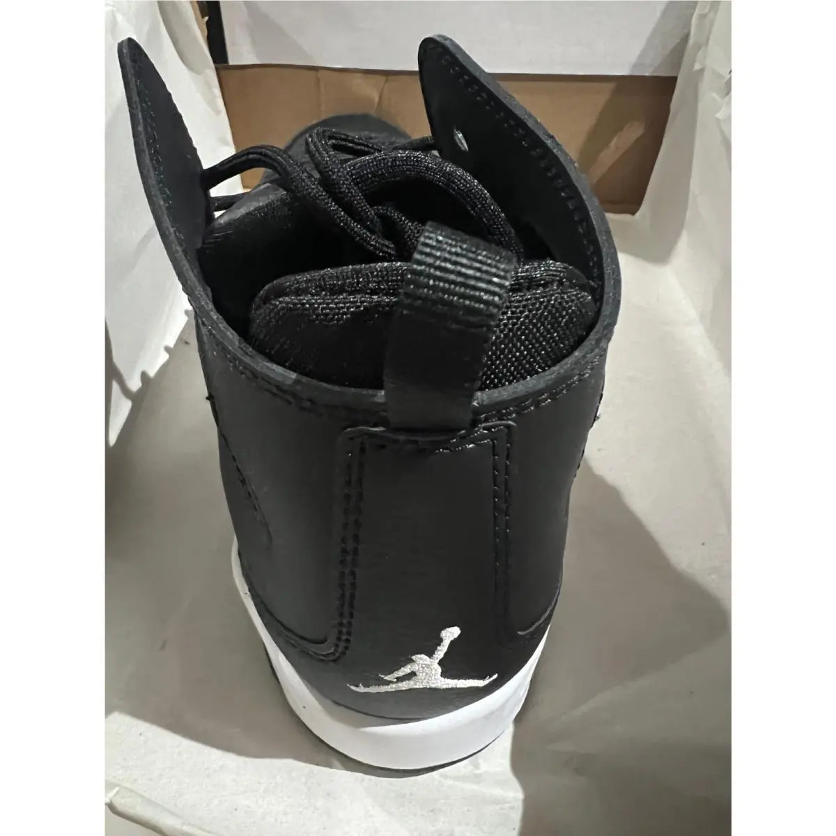 Nike shoes - Black/White 11