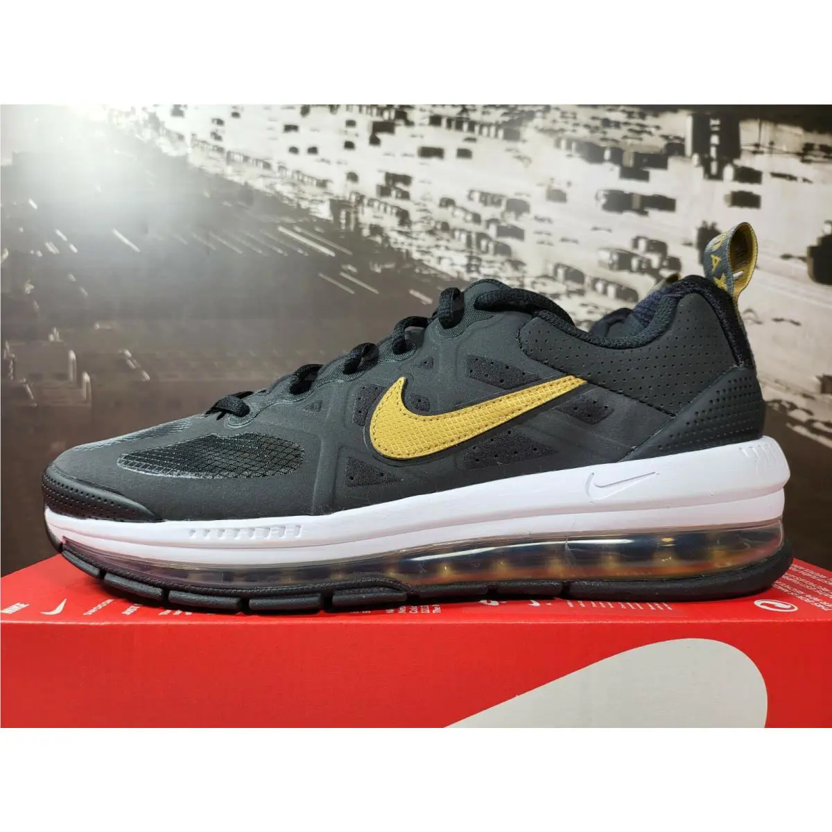 Nike shoes - DM7567 001 - Black/White/Metallic Gold 5
