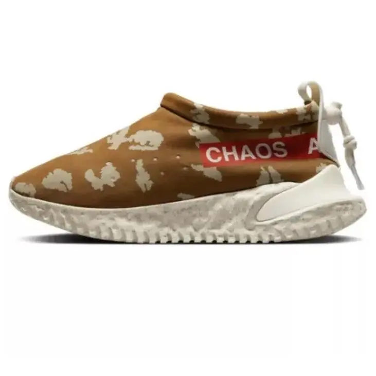 Nike shoes - MOC FLOW SP /UNDERCOVER - MOC FLOW - DV5593 - ALE BROWN/RED/WHITE 8