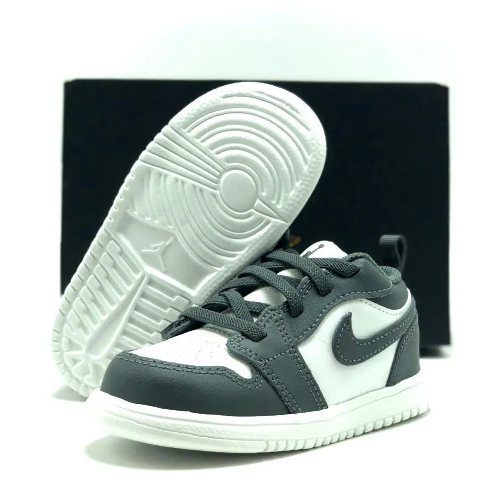 Nike shoes - Air Jordan 1 - Air - Gray 4