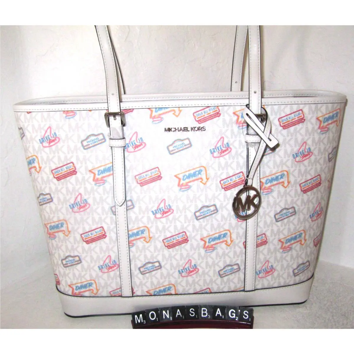 Michael Kors Jet Set Large Optic White Printed Logo Shoulder Tote Bag NWT$498