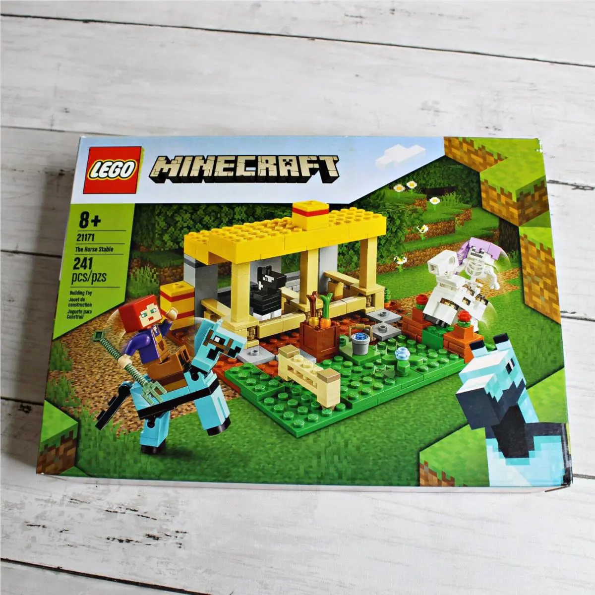 Lego Set Minecraft The Horse Stable