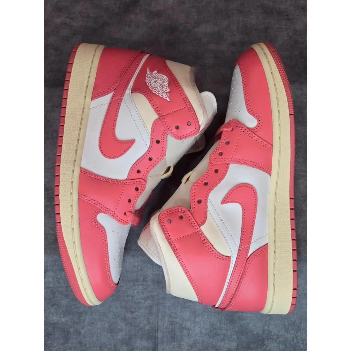Nike shoes - Air Jordan 1 Mid - Air Mid - BQ6472-109 - Pink 1