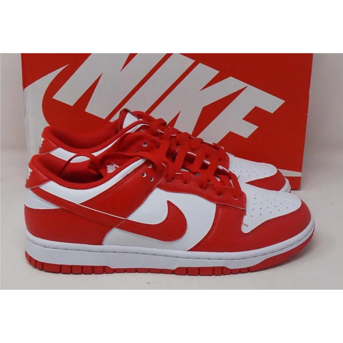 Nike Dunk Low Retro St. Johns Men`s Shoes Size 8 - Red, White