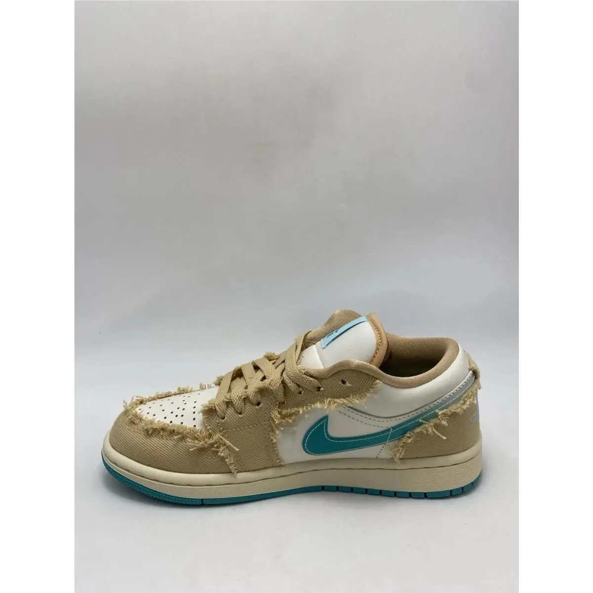 Nike shoes - HF4983252 - HF4983 252 - Sesame/Dusty Cactus (UPC: 197594675803) 1