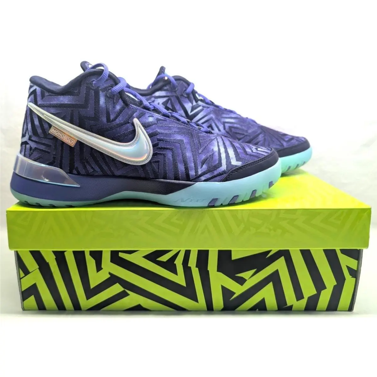 Men`s Nike Zoom Lebron James Nxxt Genisus Monopoly Persian Violet Size 9
