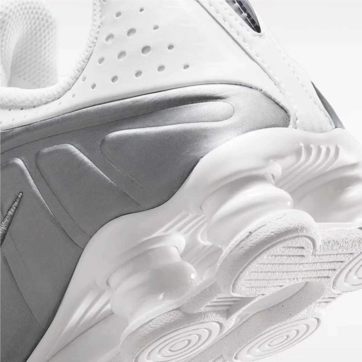 Nike shoes - Nike Shox R4 - Shox - CW2626 101 - White 4