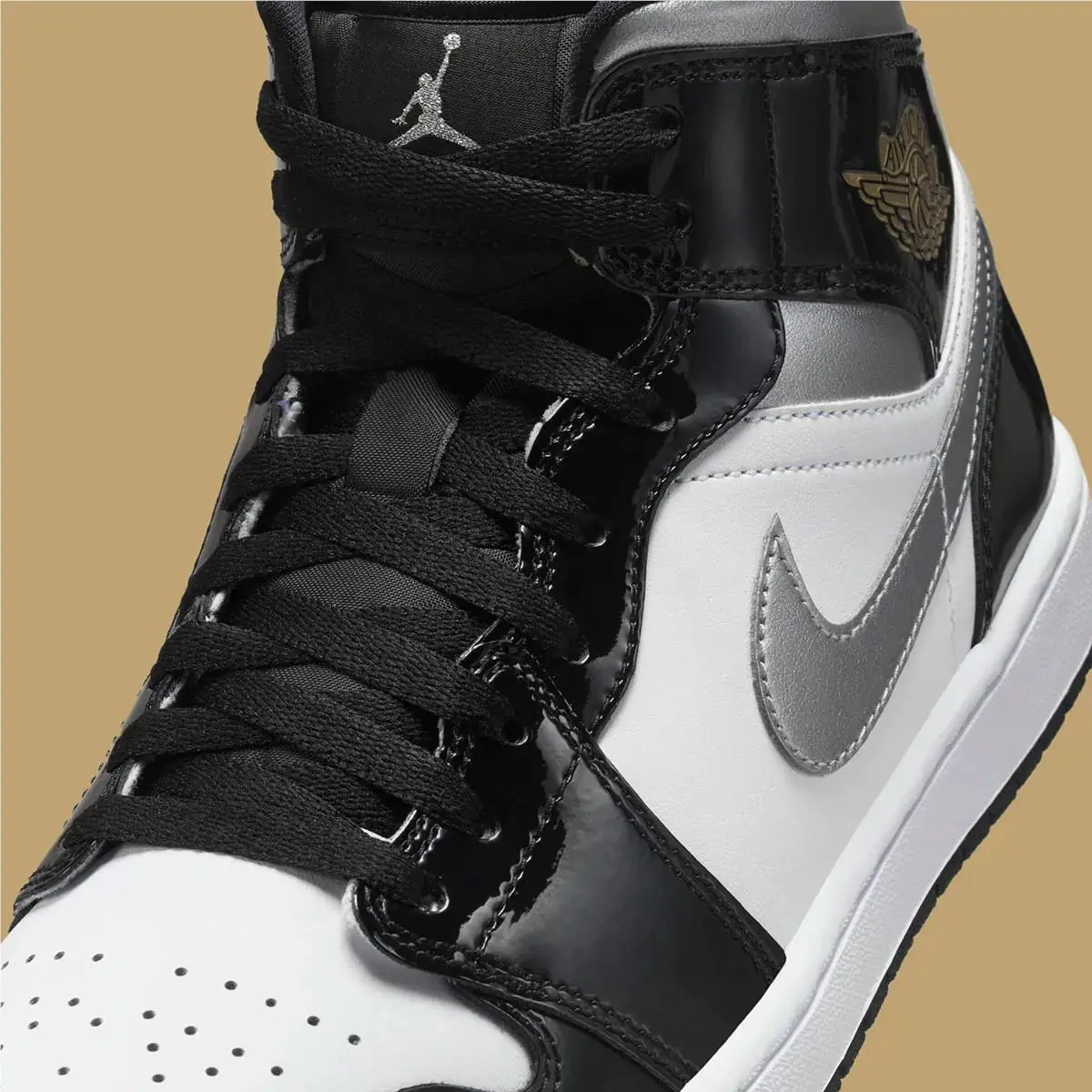 Nike shoes - Nike Air Jordan 1 - Air - HV0789-010 - Black/White/Metallic Gold/Metallic Silver 9