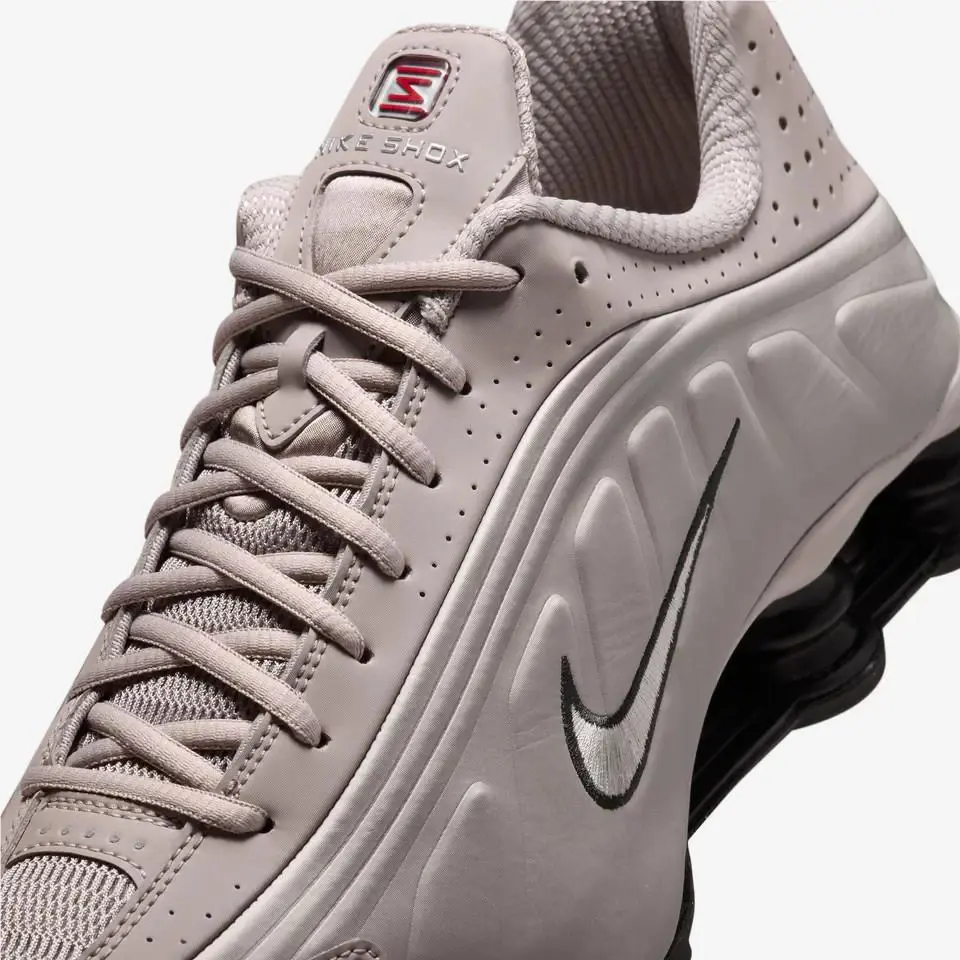 Nike shoes - Nike Shox R4 - Shox - IH0265-009 - Gray 12