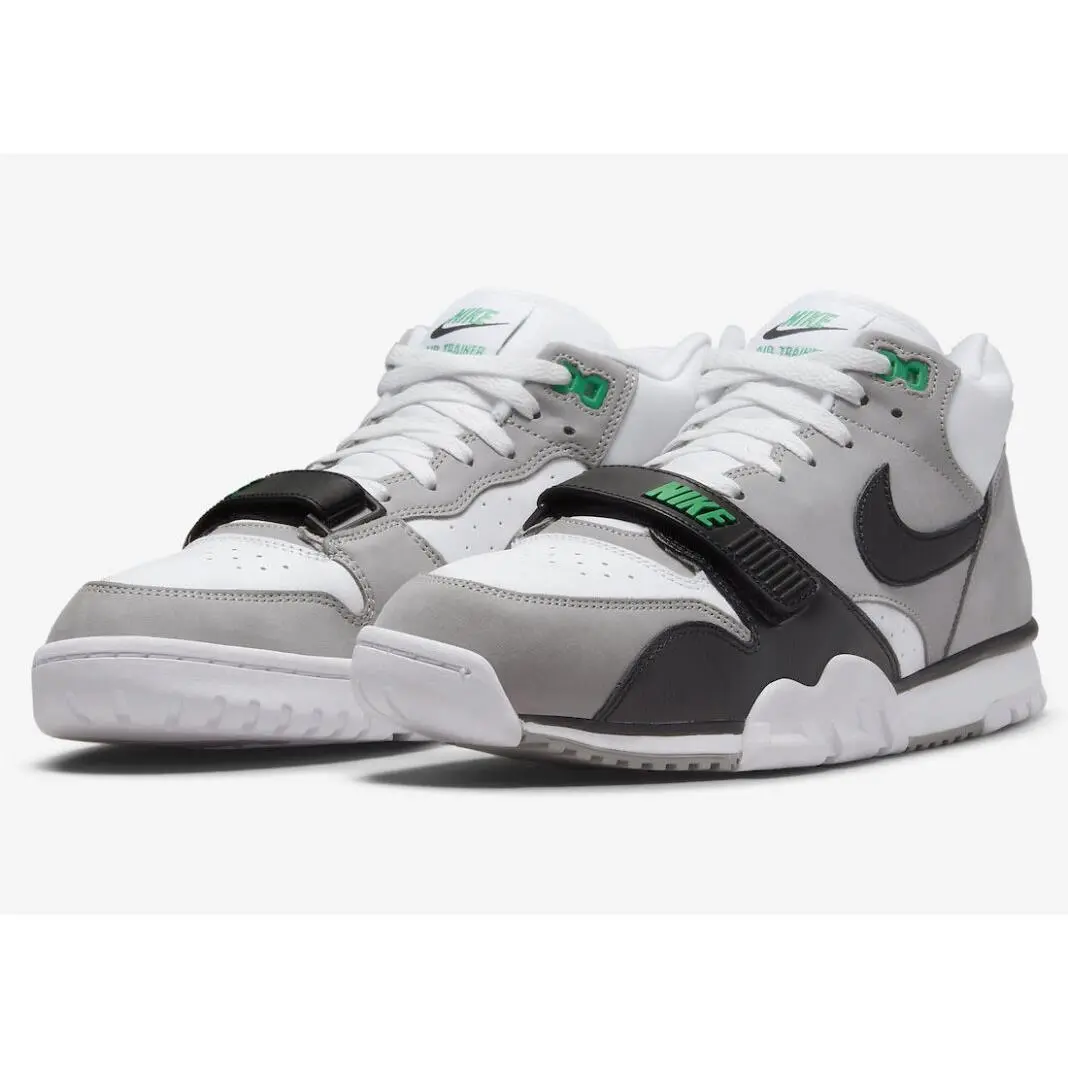 Nike shoes - White/Black/Medium Grey/Chlorophyll 0