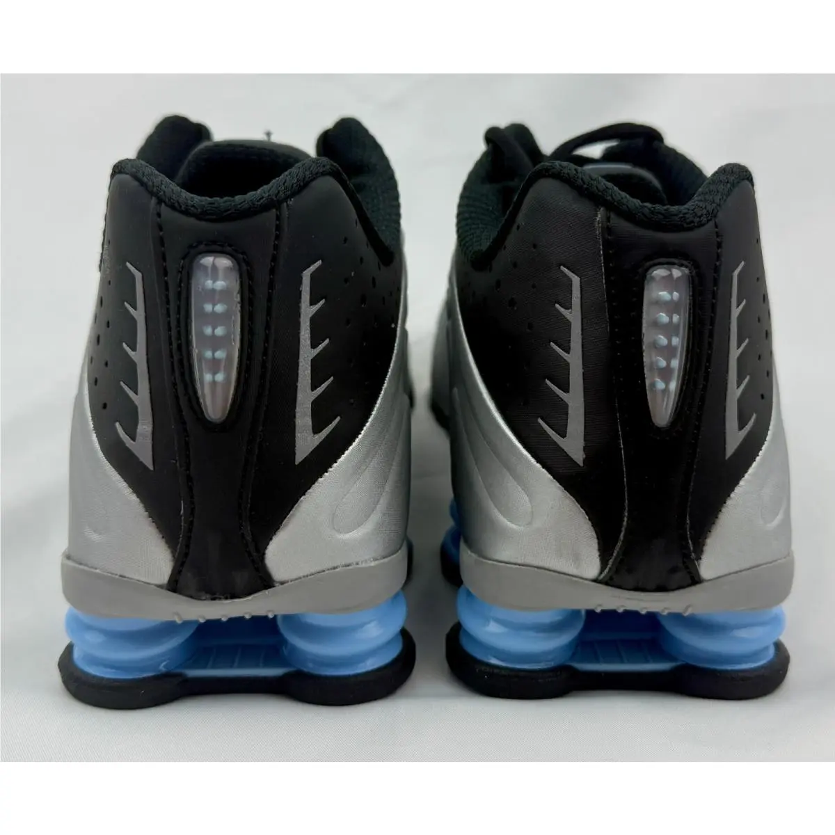 Nike shoes - Nike Shox R4 - Shox - HQ1988-004 - Gray 15