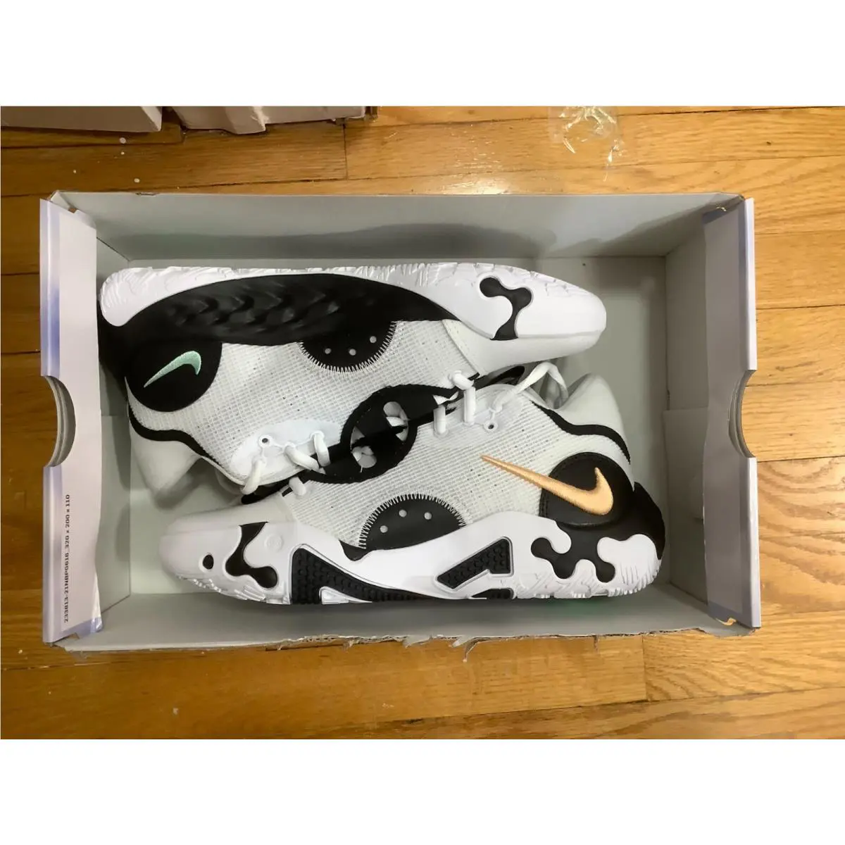 Nike shoes  - Multicolor 0