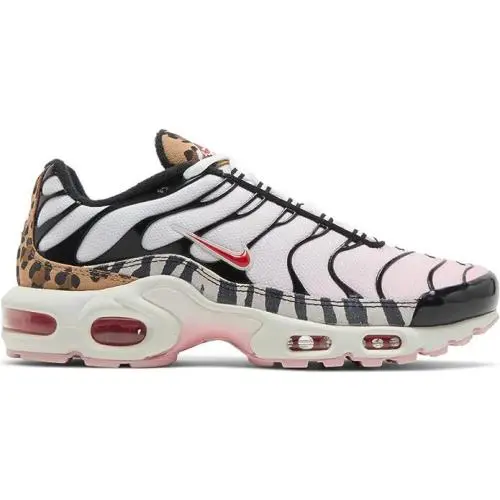 Nike shoes - Medium Soft Pink, University Red, Black, Summit White 3