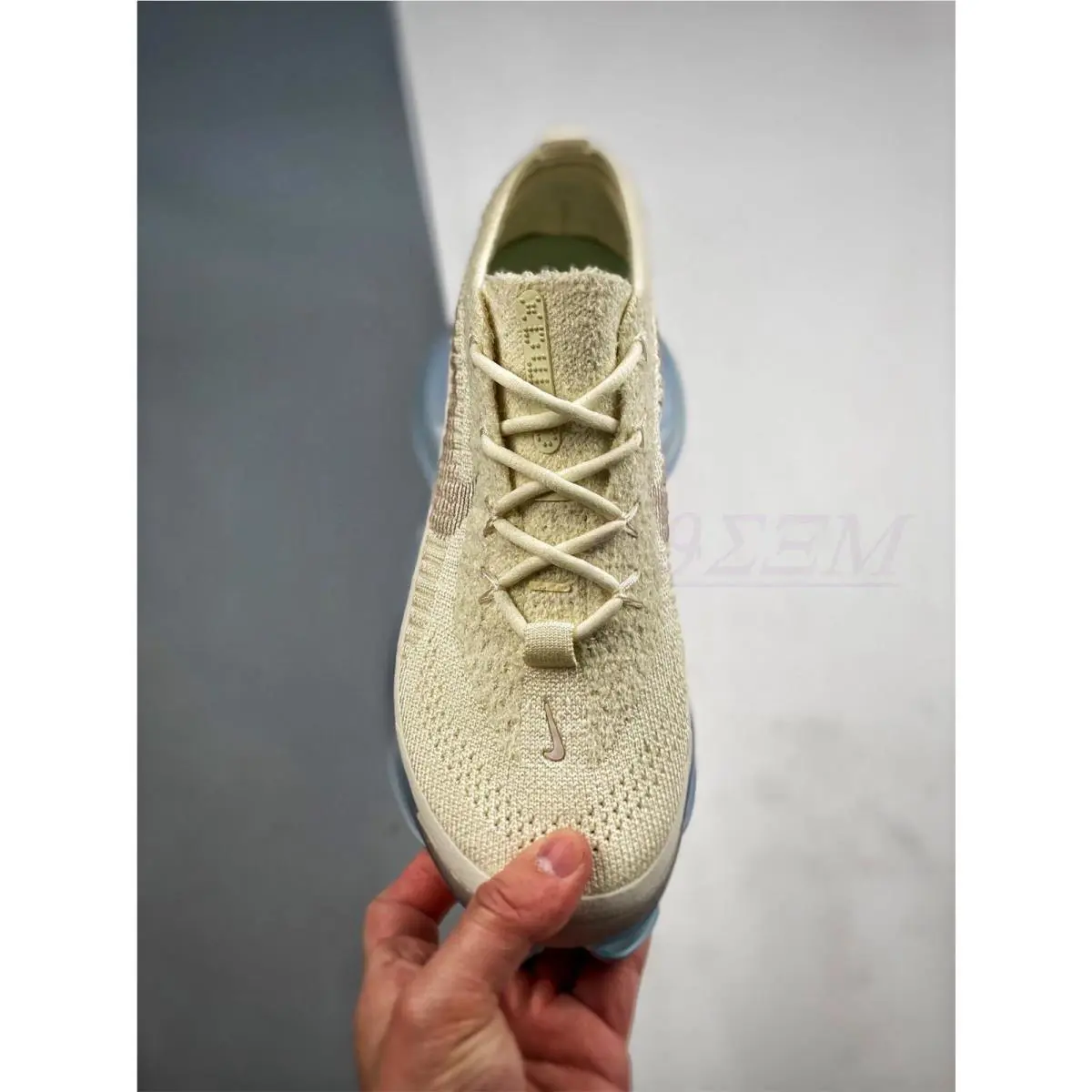 Nike shoes - Beige 4