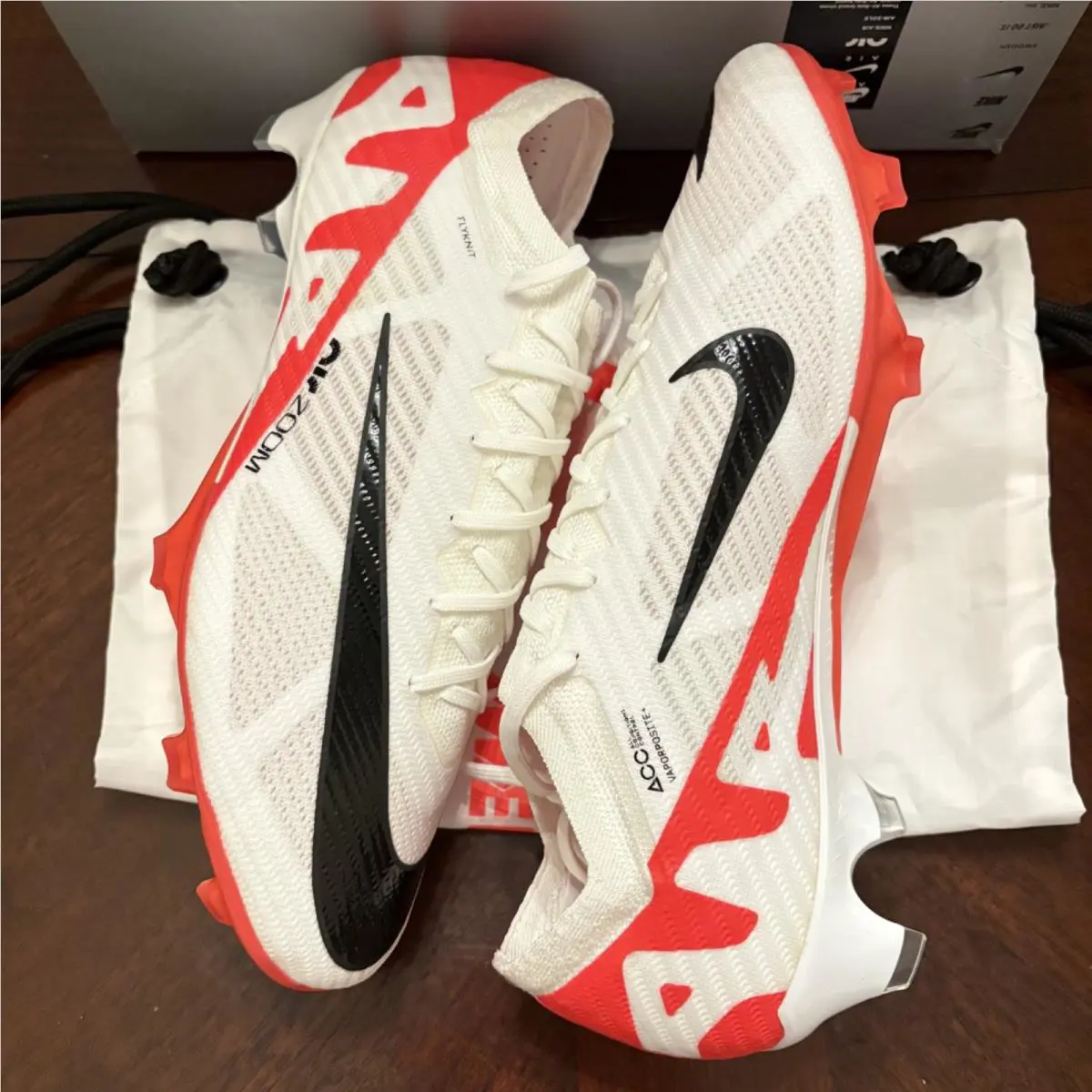 Nike shoes - Nike Zoom Mercurial - Zoom Mercurial - DJ4978-600 - White 1