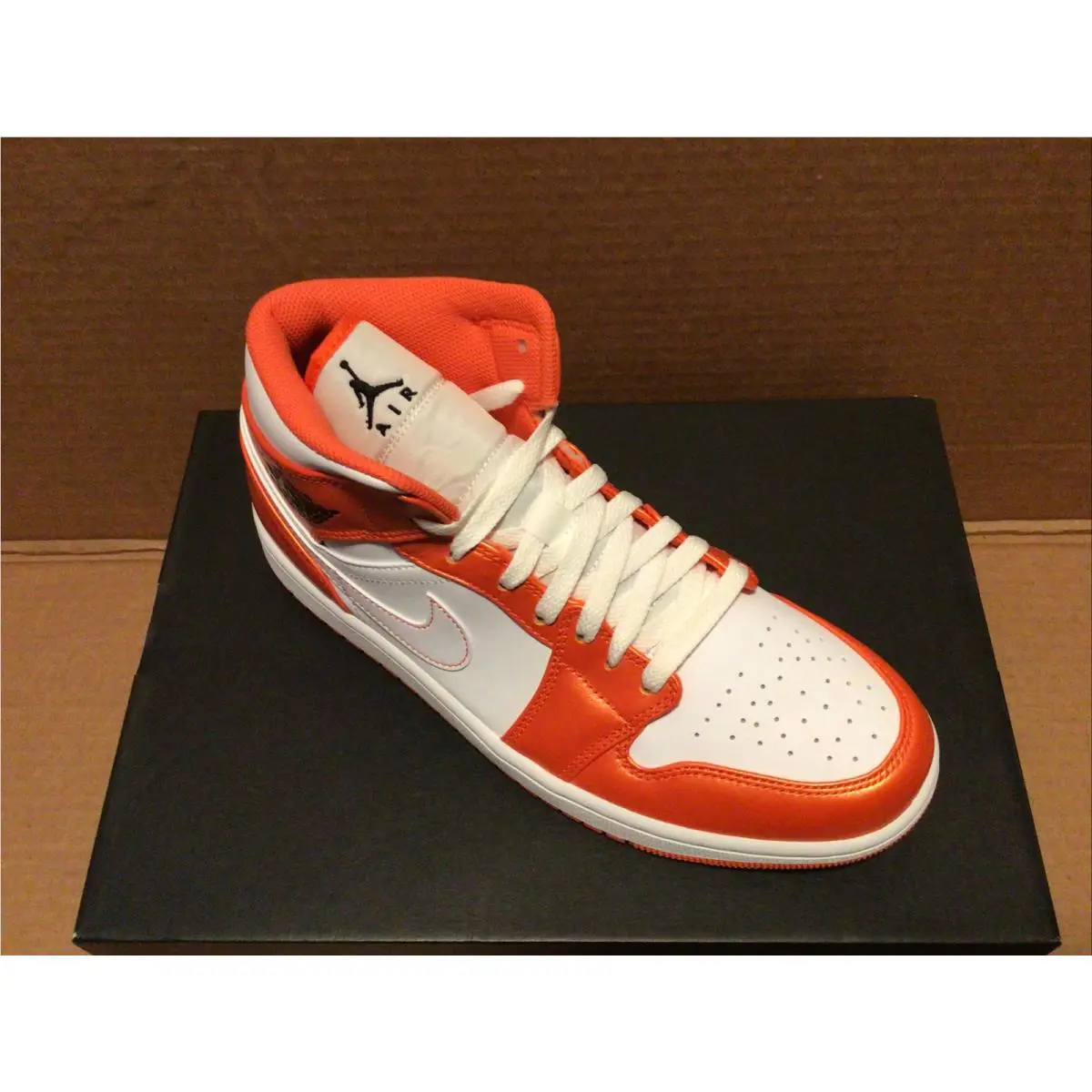Nike shoes - Nike Air Jordan 1 - Air - Orange 4