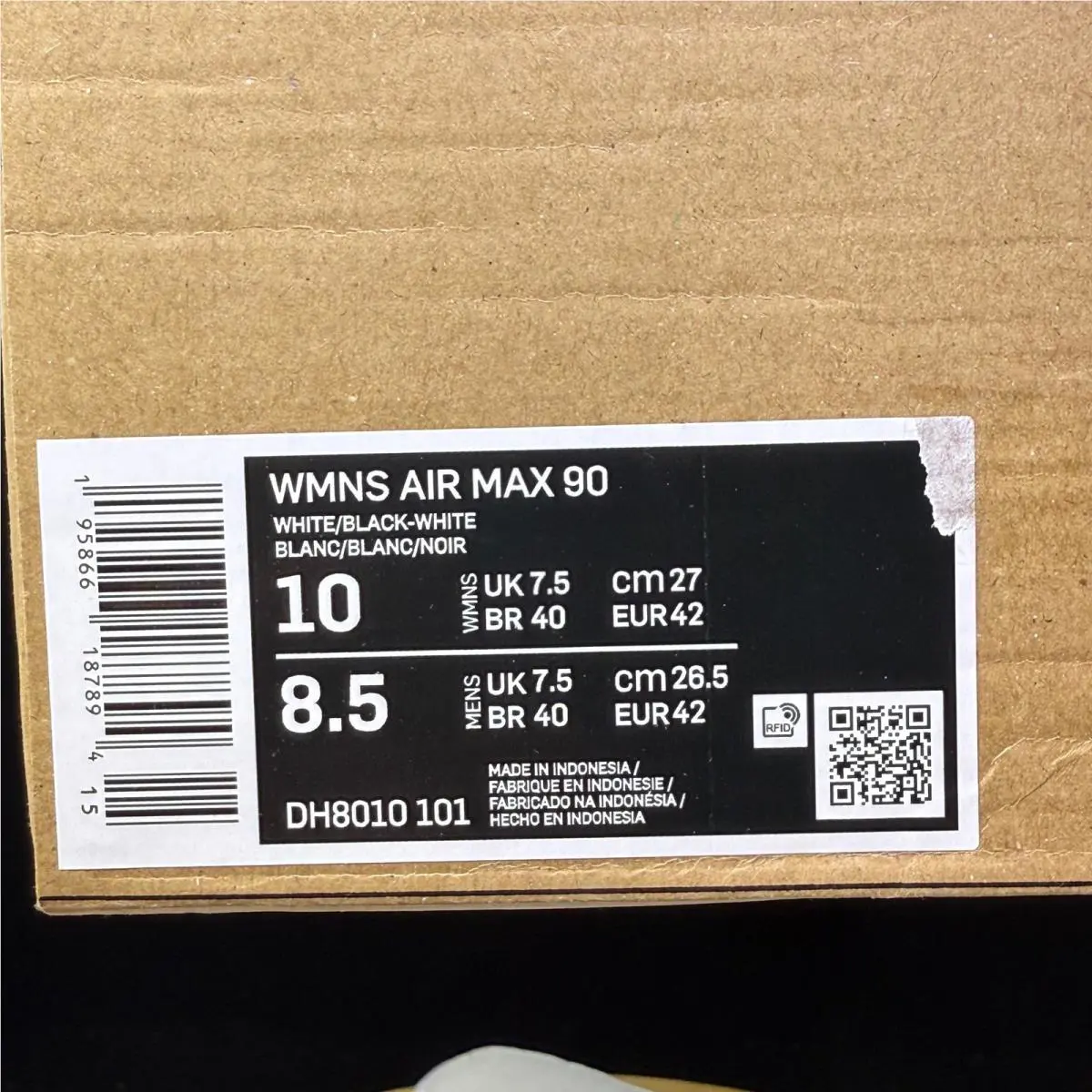 Nike shoes - White 5
