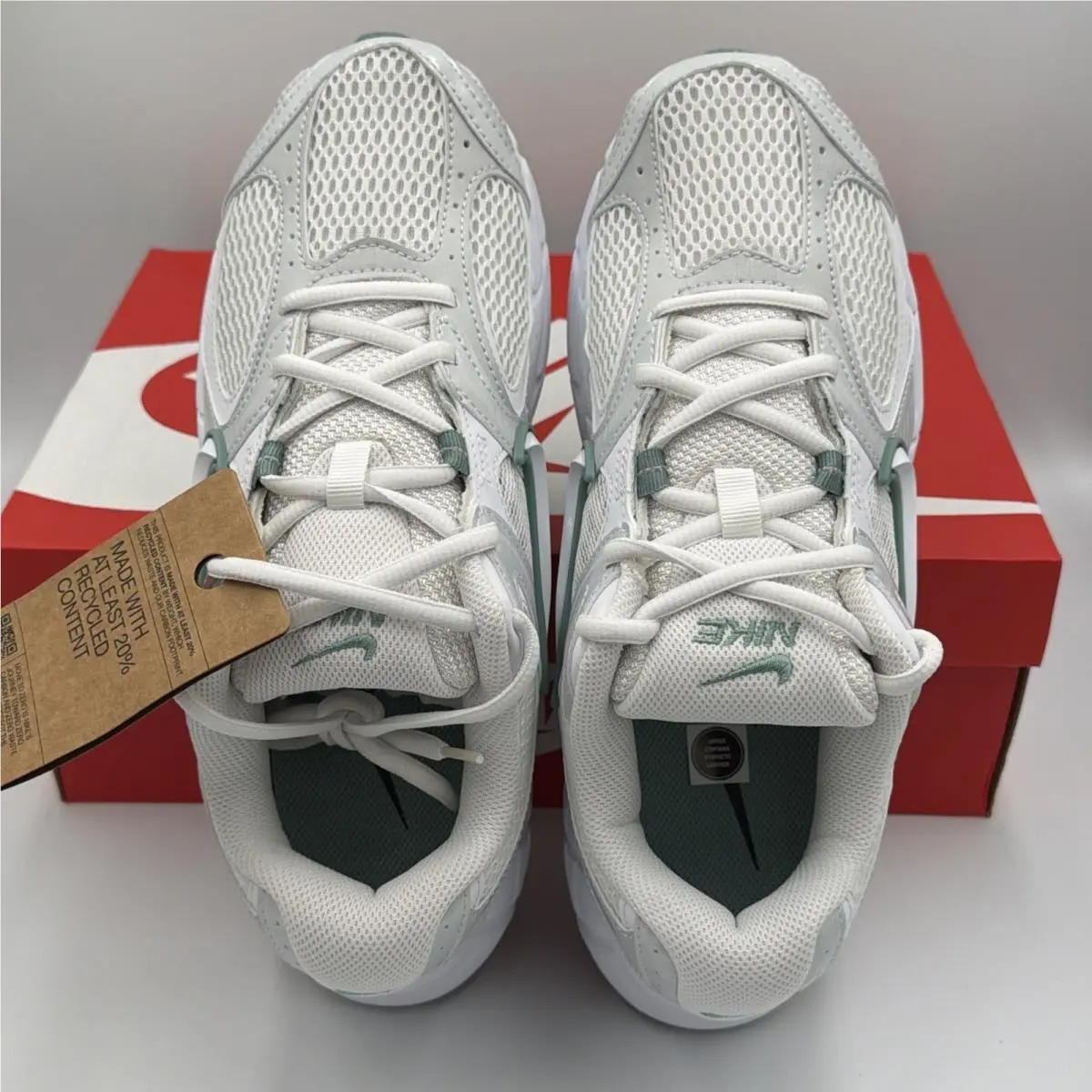 Nike shoes - Nike V5 RNR - RNR - HQ7901-103 - White 3