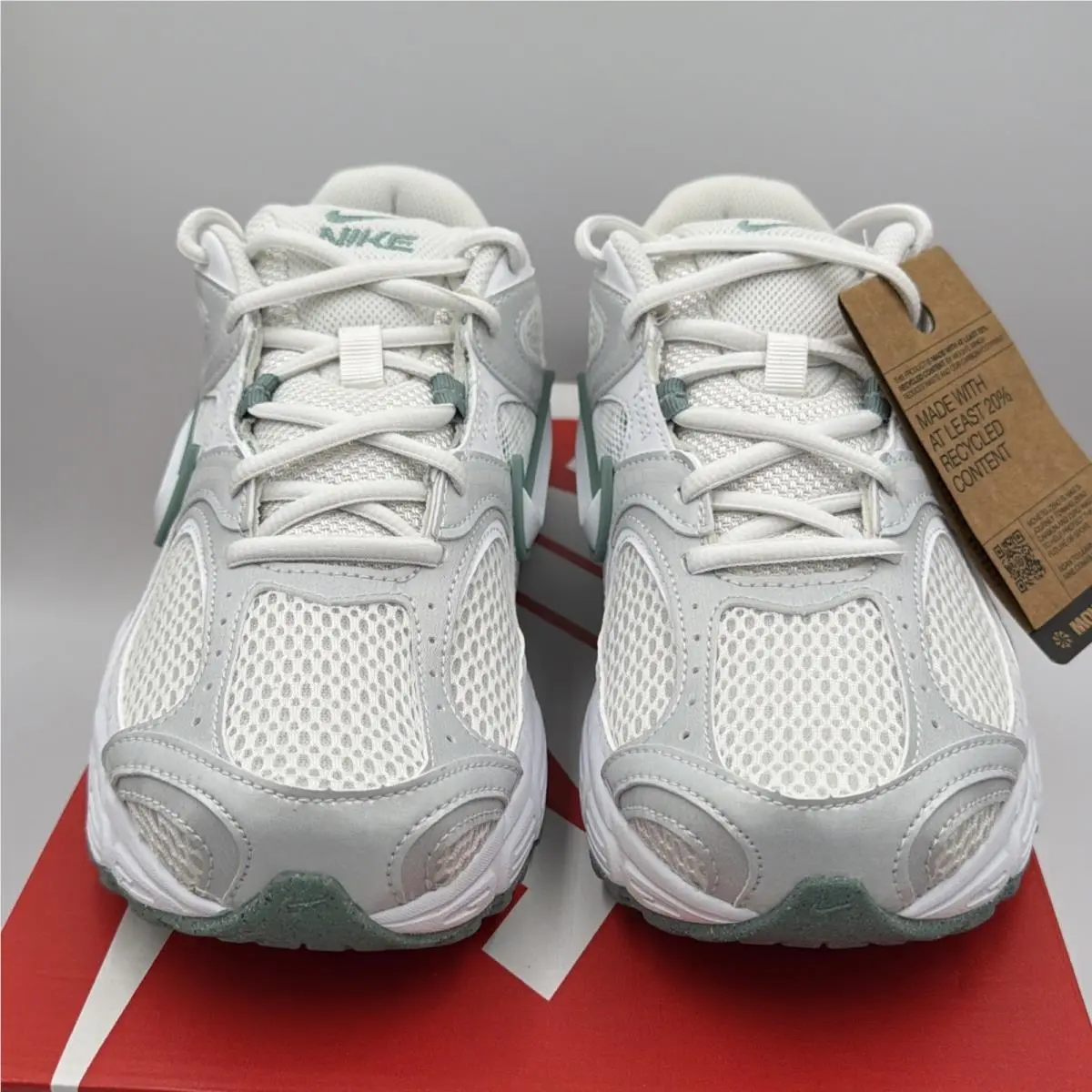 Nike shoes - Nike V5 RNR - RNR - HQ7901-103 - White 0