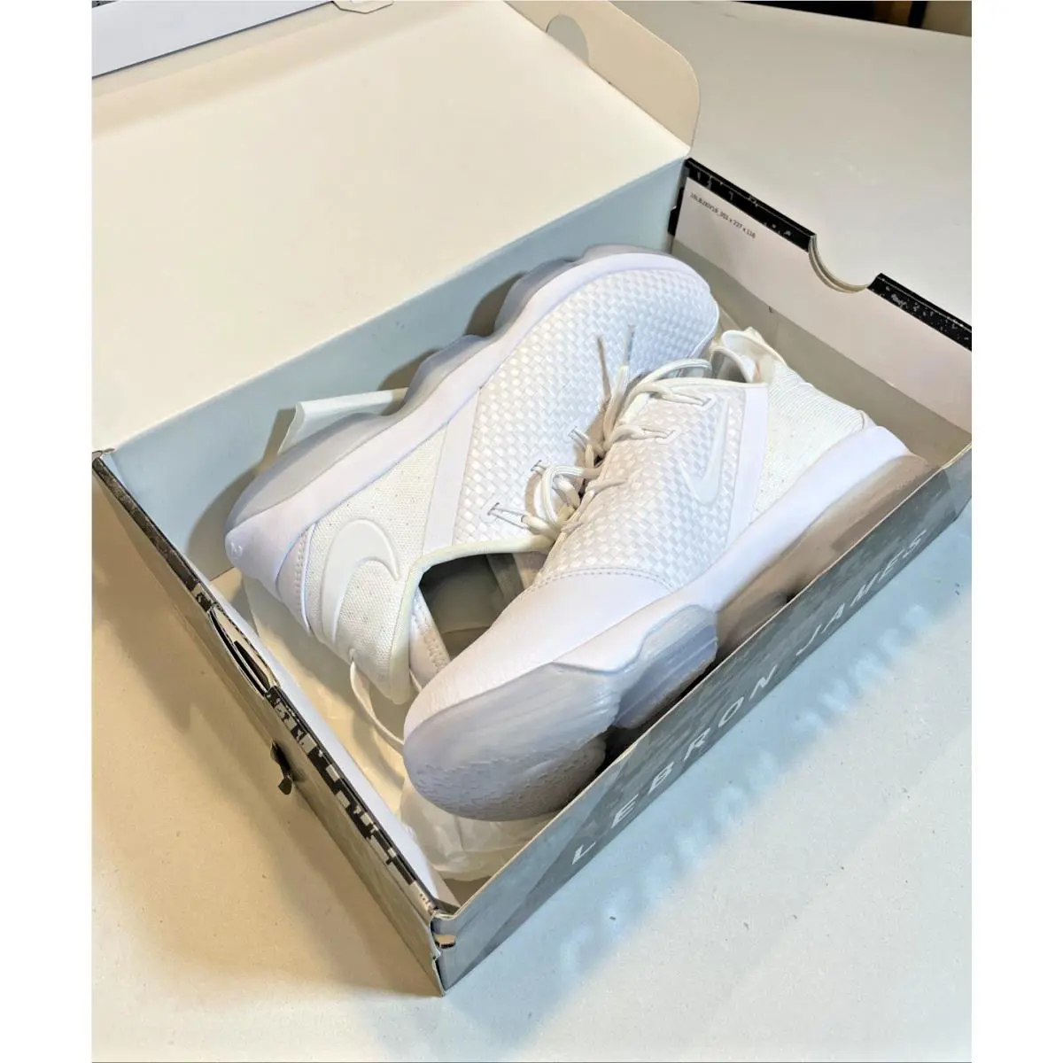 Nike shoes - Nike LeBron 14 - LeBron - 878636-101 - White 0